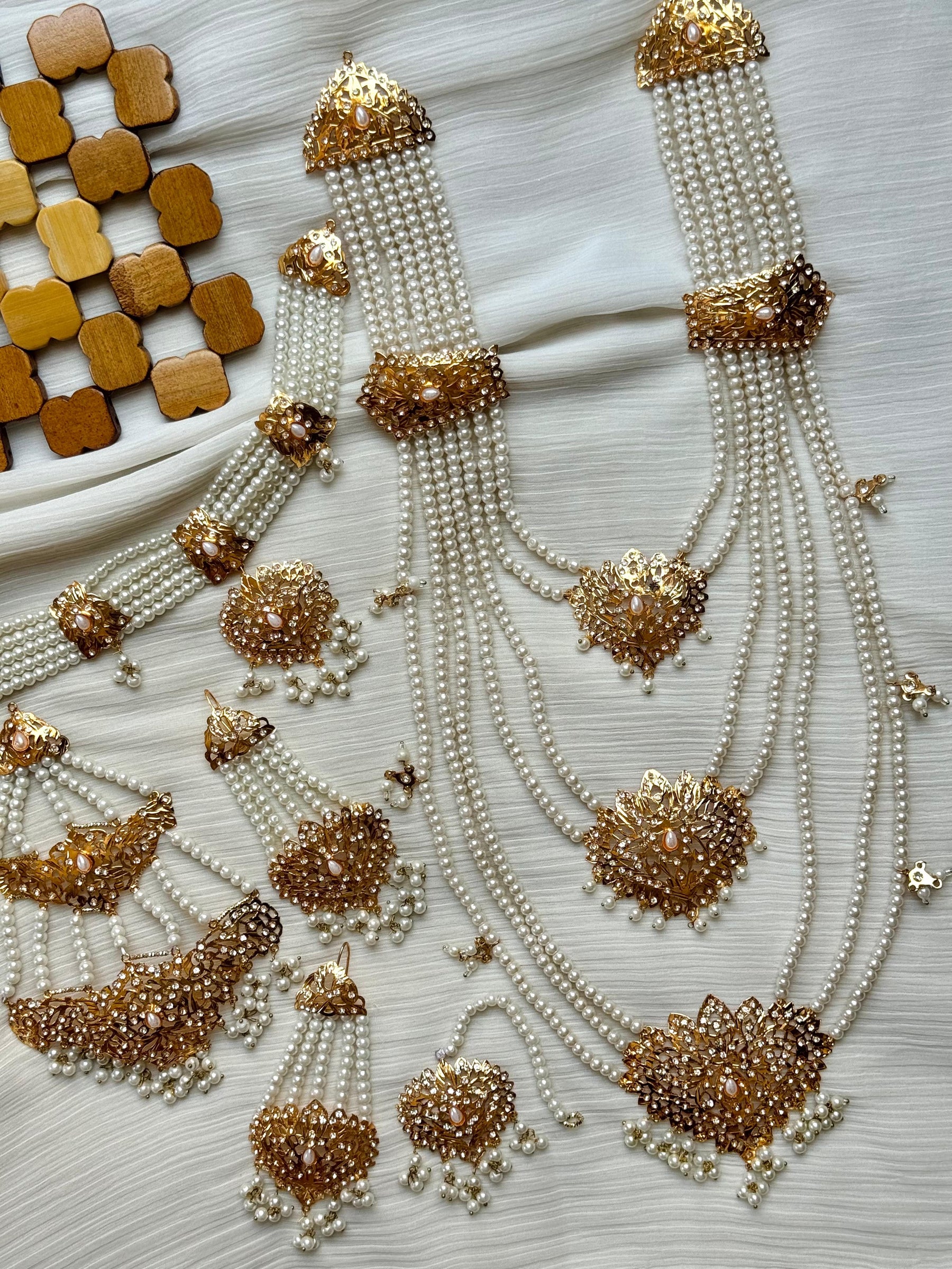 Hyderabadi Gold Plated Bridal Set