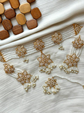 Elegant Crystal Chokar  Set